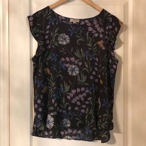 Pretty flutter detailed blouse